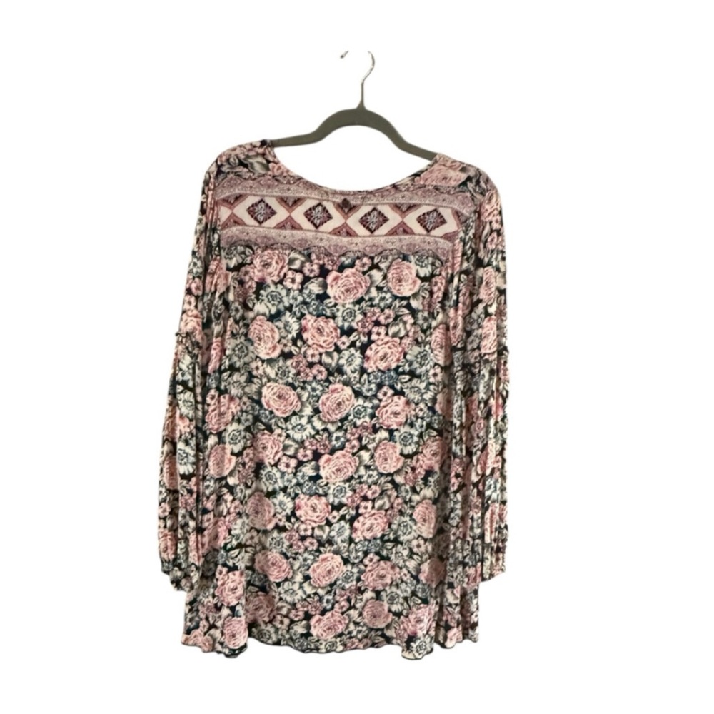 Billabong Black and Pink Floral Blouse - Picture 3 of 9